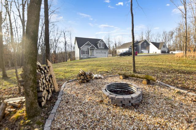 2346 Whitfield Drive, Clarksville, TN 37040