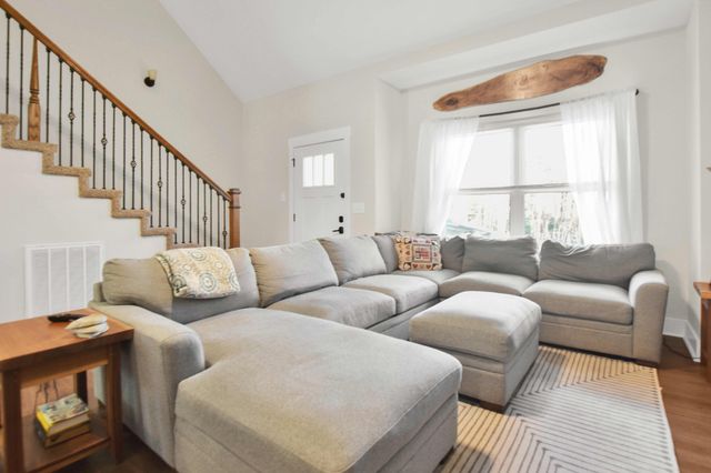 2346 Whitfield Drive, Clarksville, TN 37040