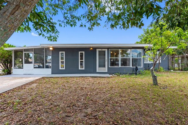 72 LAKE SHORE DRIVE, Palm Harbor, FL 34684