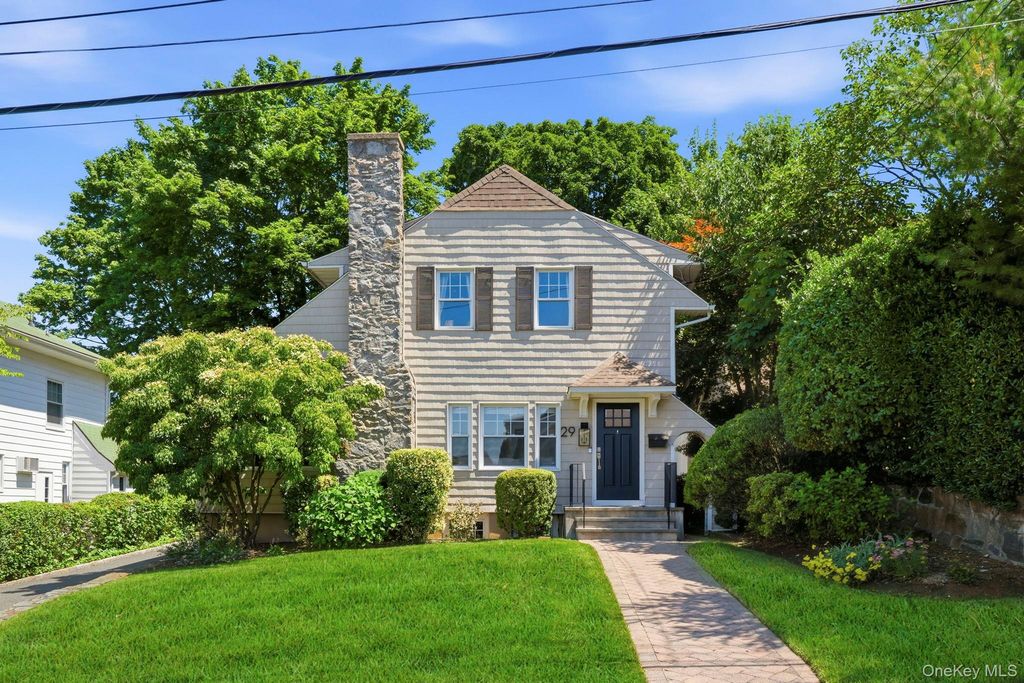 29 Homestead Road, Scarsdale, NY 10583