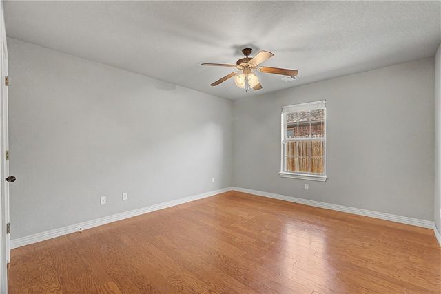 2908 N 18th Street, Rogers, AR 72756
