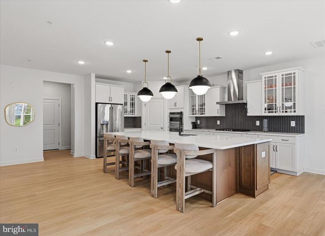 11610 WYNNIFRED PL, Glenn Dale, MD 20769