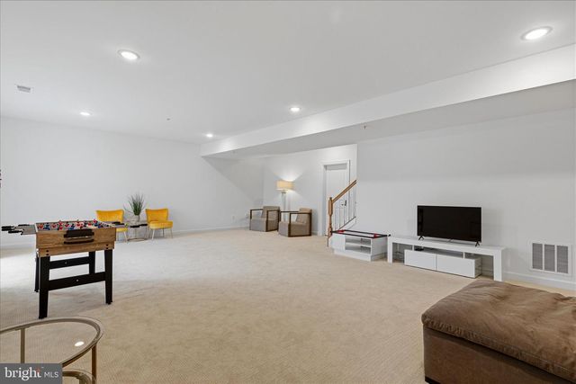 11610 WYNNIFRED PL, Glenn Dale, MD 20769