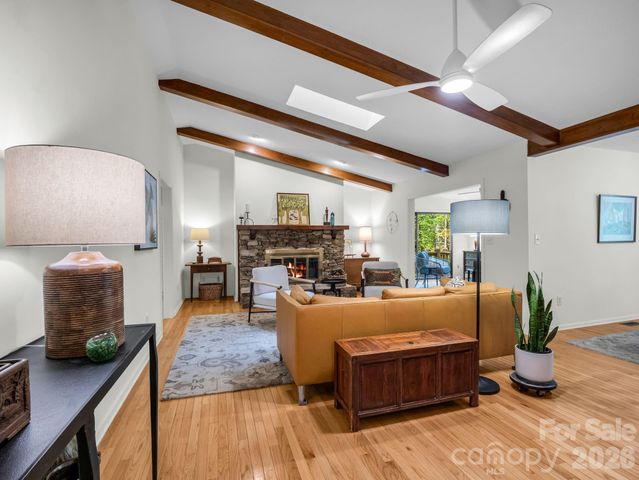 118 Timber Creek Road, Hendersonville, NC 28739