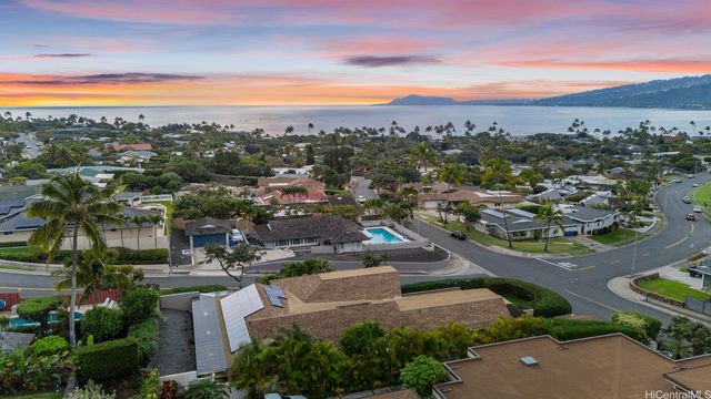 101 Nawiliwili Street, Honolulu, HI 96825