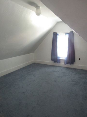 109 Walnut St, Malden, MA 02148