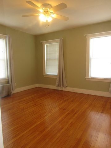 109 Walnut St, Malden, MA 02148