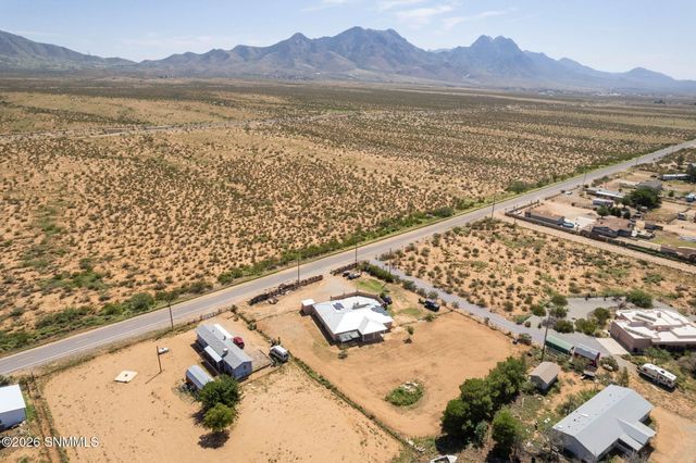 7245 Brahman Road, Las Cruces, NM 88012