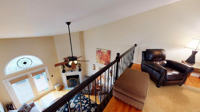 10661 Hollow Tree Road, Orland Park, IL 60462