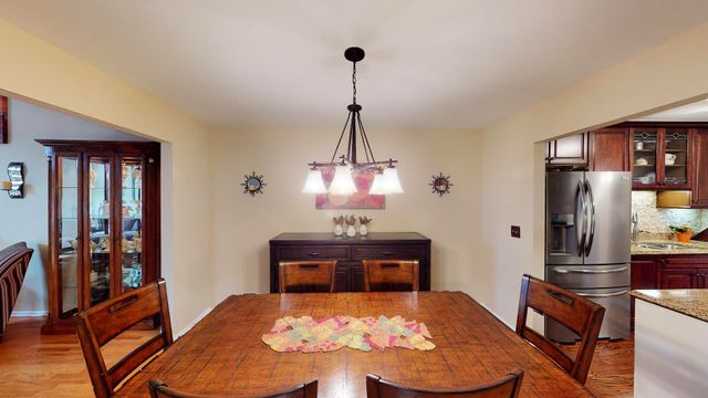 10661 Hollow Tree Road, Orland Park, IL 60462