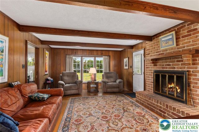 922 Wedgewood Road, Hanover Twp, PA 18017