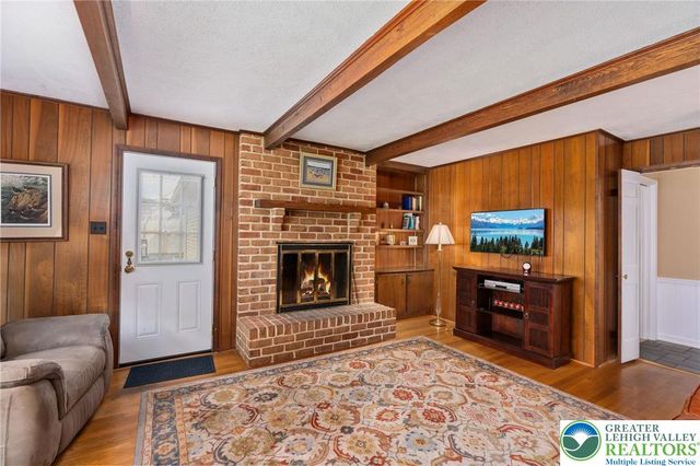 922 Wedgewood Road, Hanover Twp, PA 18017