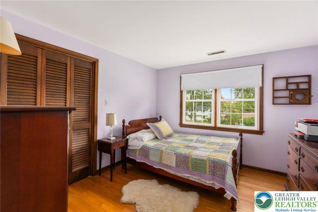 922 Wedgewood Road, Hanover Twp, PA 18017