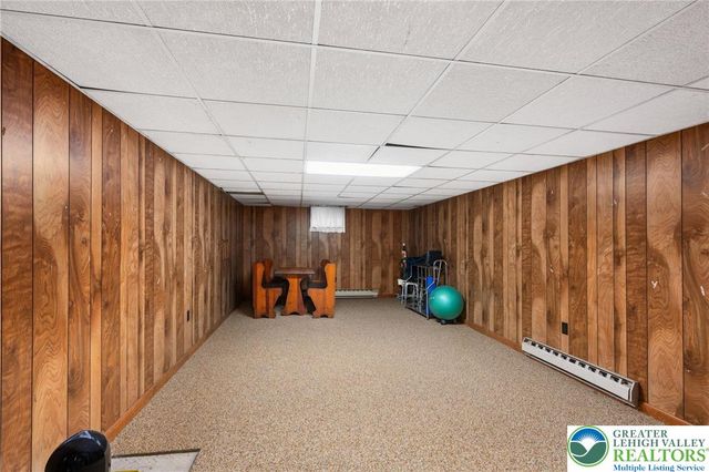 922 Wedgewood Road, Hanover Twp, PA 18017
