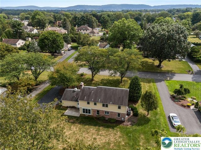 922 Wedgewood Road, Hanover Twp, PA 18017