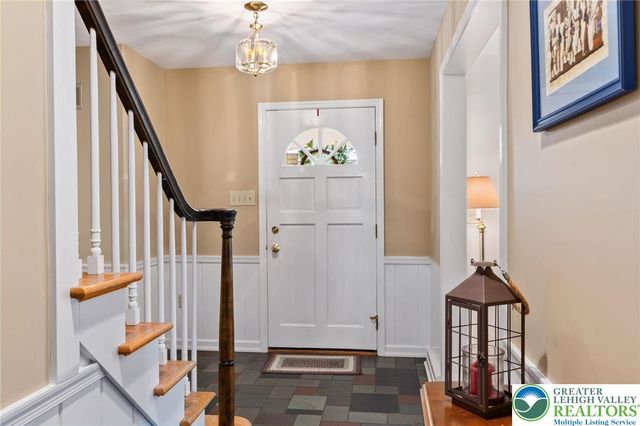 922 Wedgewood Road, Hanover Twp, PA 18017