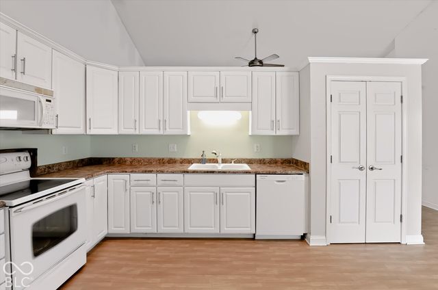 6408 Muirfield Way, Indianapolis, IN 46237