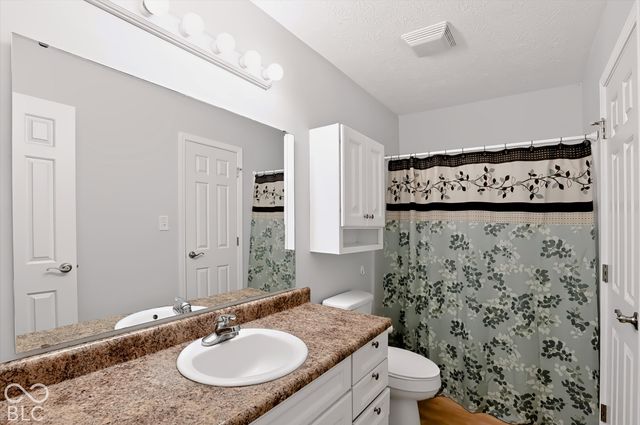 6408 Muirfield Way, Indianapolis, IN 46237