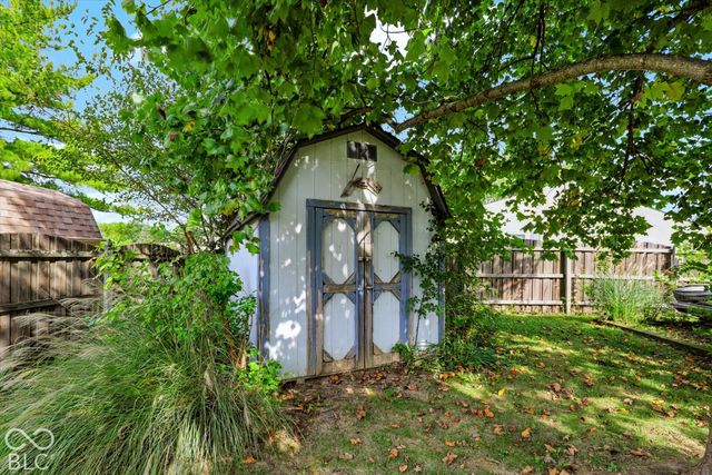 6408 Muirfield Way, Indianapolis, IN 46237