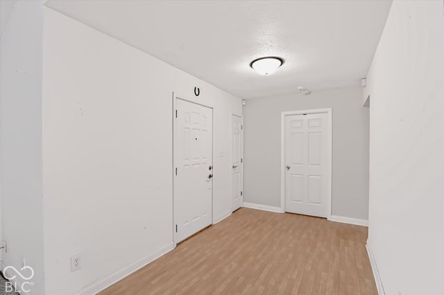 6408 Muirfield Way, Indianapolis, IN 46237
