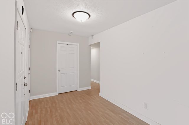 6408 Muirfield Way, Indianapolis, IN 46237