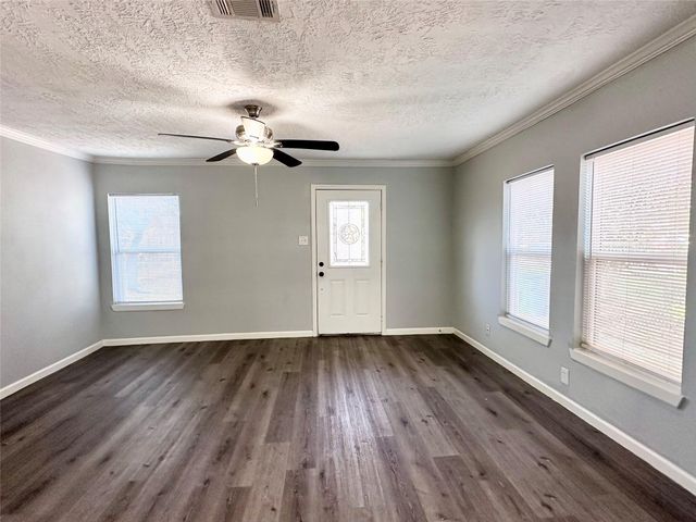 6611 Conley Street, Houston, TX 77021