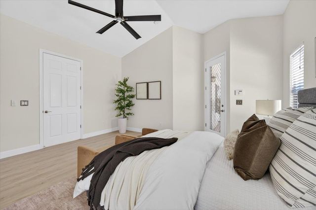 103 W Polson Avenue, Clovis, CA 93612