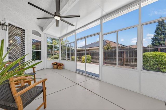 103 W Polson Avenue, Clovis, CA 93612