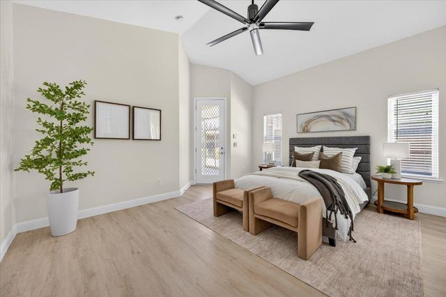 103 W Polson Avenue, Clovis, CA 93612