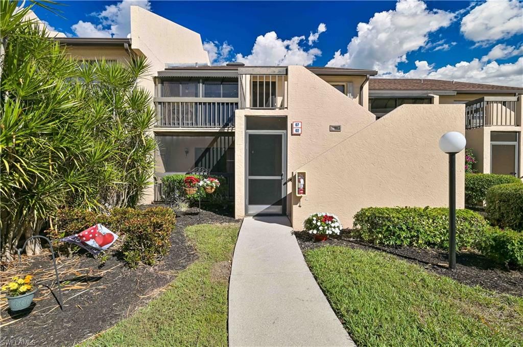 15488 Admiralty CIR 2, North Fort Myers, FL 33917