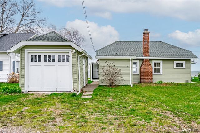 179 Ontario Street, Wilson, NY 14172