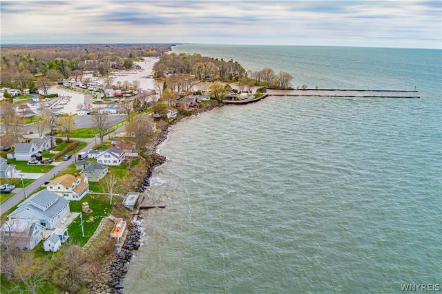 179 Ontario Street, Wilson, NY 14172