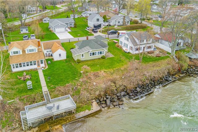 179 Ontario Street, Wilson, NY 14172