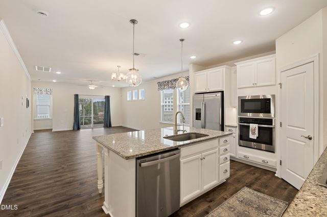 6434 Crown Parkway 65, Durham, NC 27703