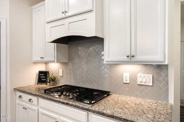 6434 Crown Parkway 65, Durham, NC 27703