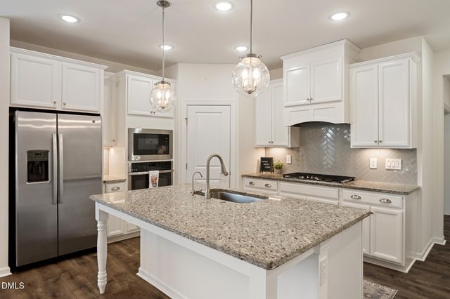 6434 Crown Parkway 65, Durham, NC 27703