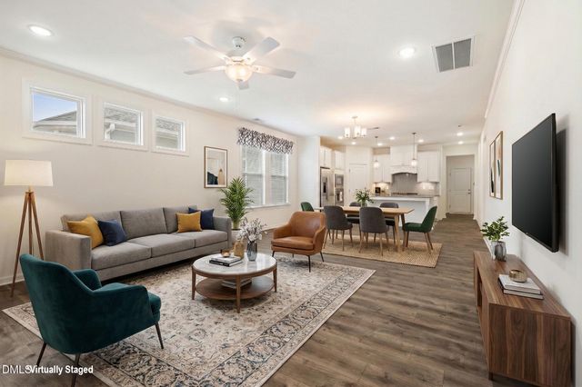 6434 Crown Parkway 65, Durham, NC 27703