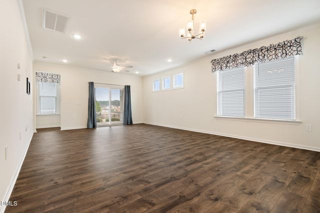 6434 Crown Parkway 65, Durham, NC 27703