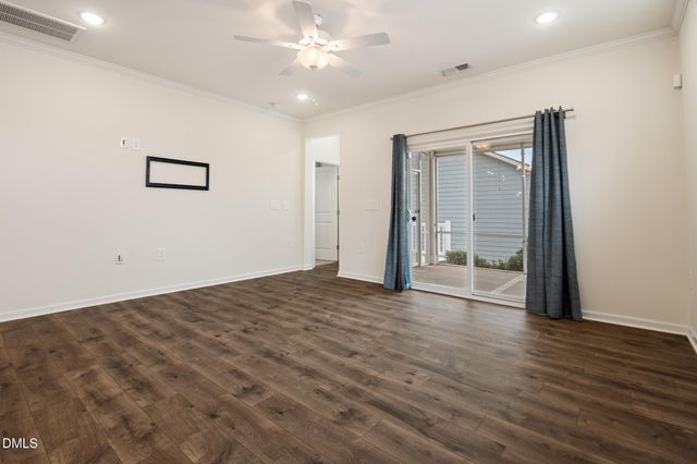 6434 Crown Parkway 65, Durham, NC 27703