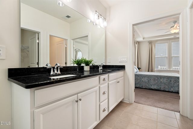 6434 Crown Parkway 65, Durham, NC 27703