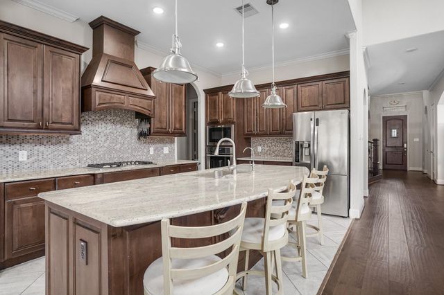 5811 Willow Park Terrace Lane, Houston, TX 77365