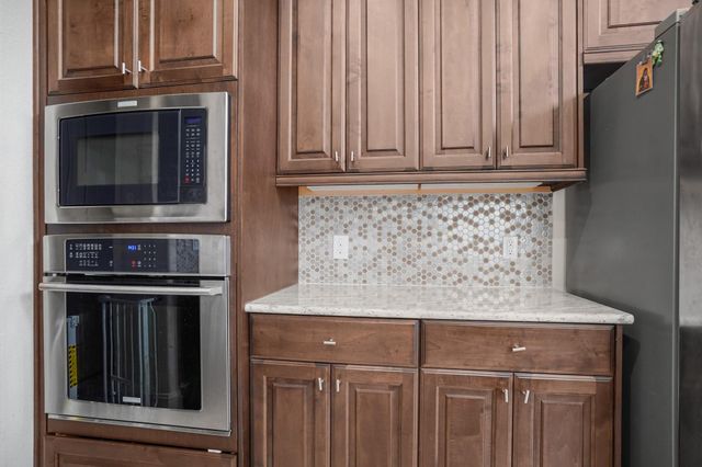 5811 Willow Park Terrace Lane, Houston, TX 77365