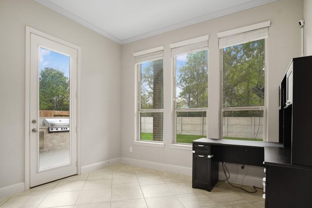 5811 Willow Park Terrace Lane, Houston, TX 77365