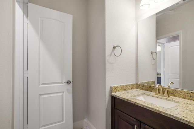 5811 Willow Park Terrace Lane, Houston, TX 77365