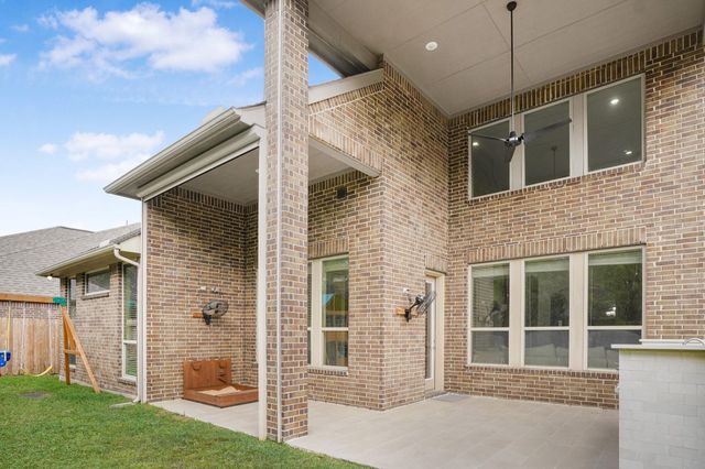 5811 Willow Park Terrace Lane, Houston, TX 77365