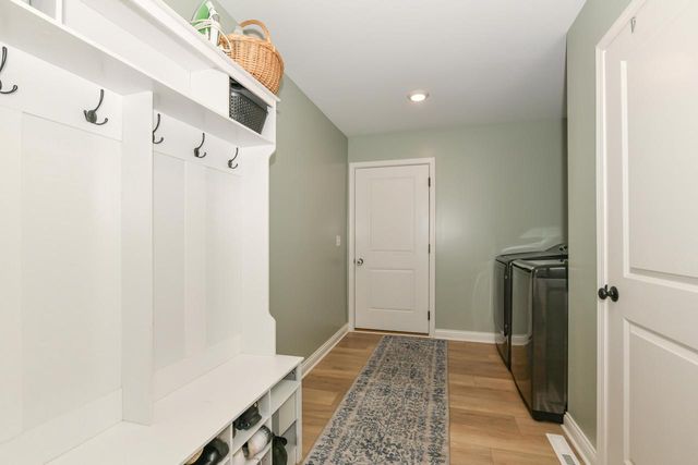 529 Arbor Ridge DRIVE, Delavan, WI 53115
