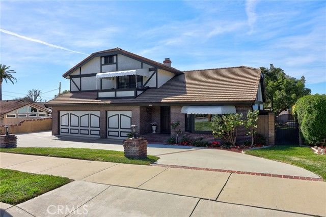605 Live Oak Avenue, Glendora, CA 91741