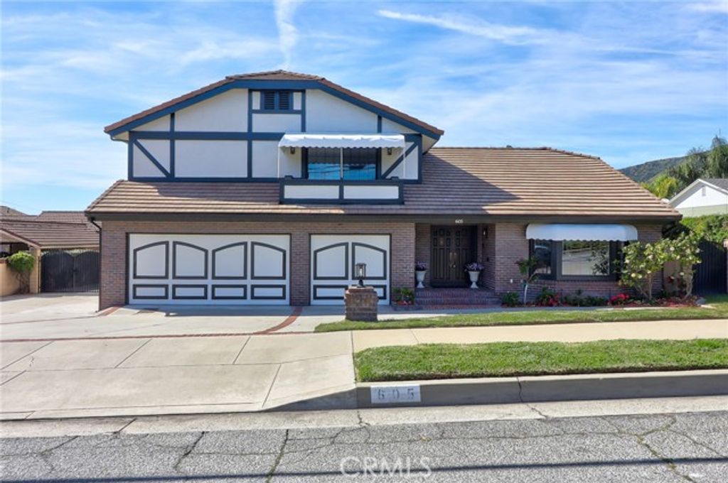 605 Live Oak Avenue, Glendora, CA 91741