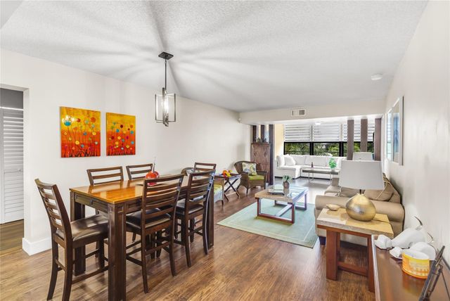 1719 Whitehall Drive 406, Davie, FL 33324