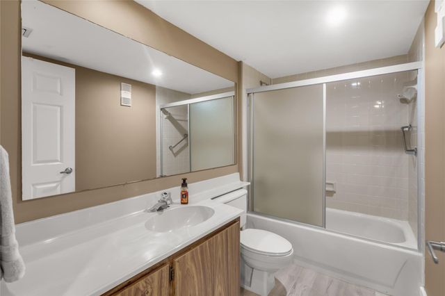 1719 Whitehall Drive 406, Davie, FL 33324